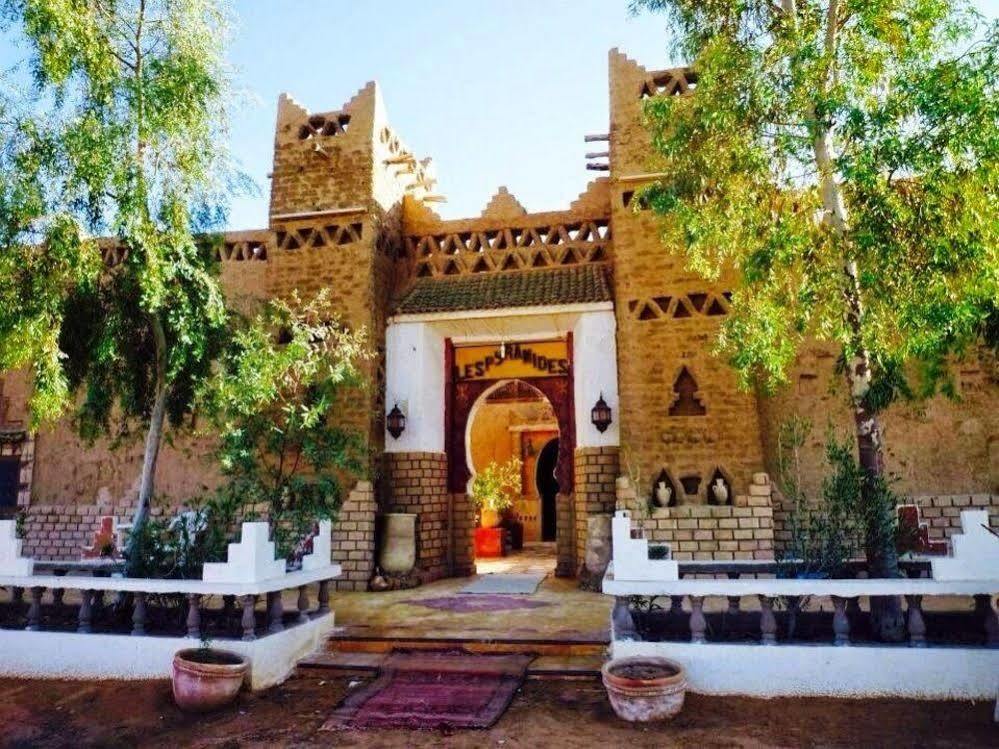 Les Pyramides Hotel 梅尔祖卡 外观 照片